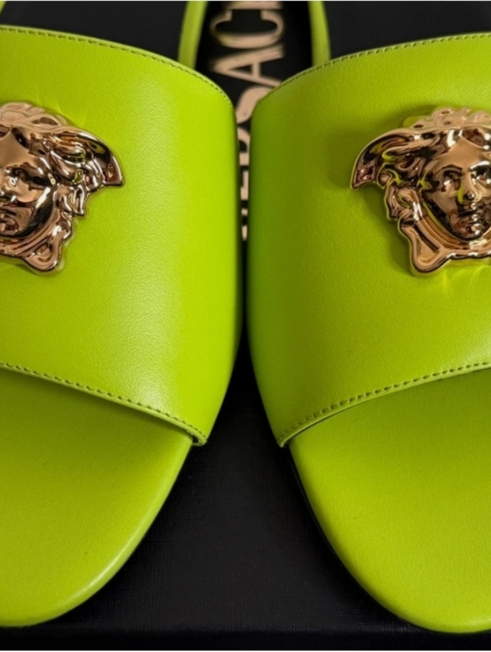Autentic Versace Neon Yellow-Green Medusa Slide Mules - Picture 5 of 13